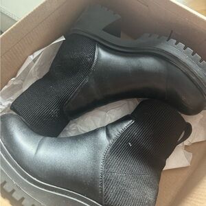 Holley Black Steve Madden Booties